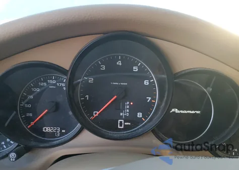 2012 Porsche Panamera 4 z USA, uszkodzony, nr VIN WP0AA2A70CL013973